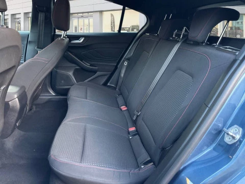 Ford Focus 1.0 Ecoboost MHEV 92kW ST-Line