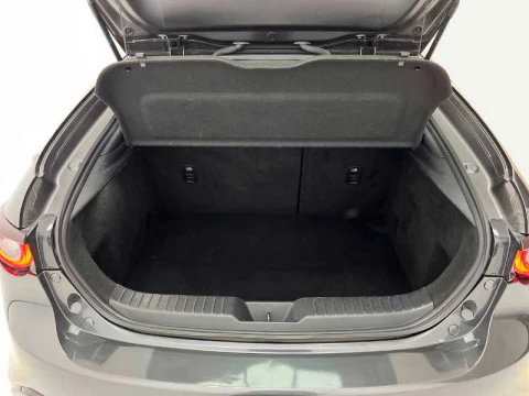 Mazda 3 (2022) E-SKYACTIV G 2,0 122 CV HOMURA Auto
