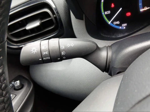 Toyota Yaris Cross 120H Active Plus 85 kW (116 CV)