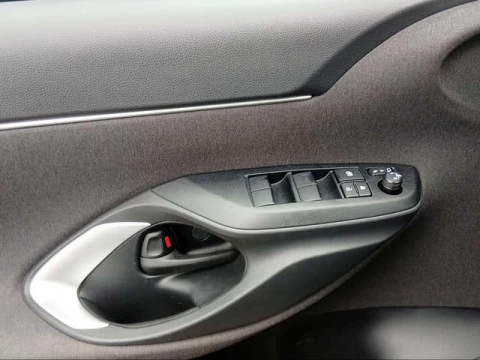 Toyota Yaris Cross 120H Active Plus 85 kW (116 CV)