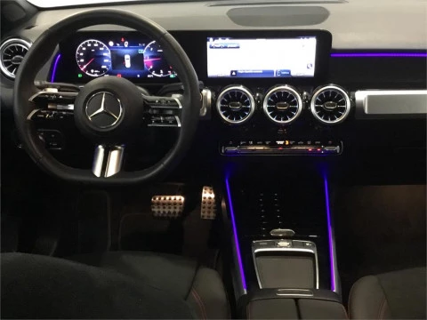 Mercedes-Benz GLB 200 d