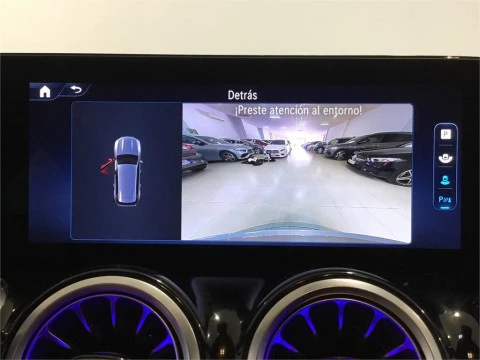 Mercedes-Benz GLB 200 d