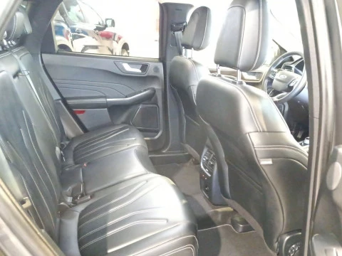 Ford Kuga Vignale 2.5 Duratec FHEV 140kW Auto