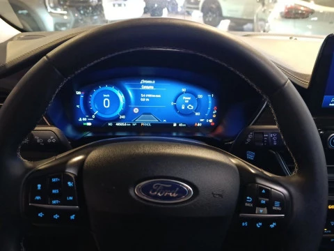 Ford Kuga Vignale 2.5 Duratec FHEV 140kW Auto