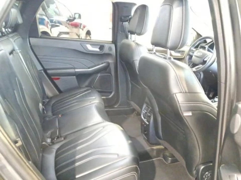 Ford Kuga Vignale 2.5 Duratec FHEV 140kW Auto