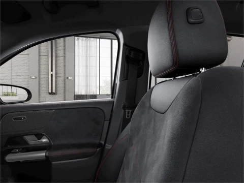 Mercedes-Benz GLA 200 D