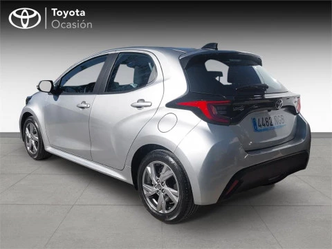 Toyota Yaris ACTIVE PLUS