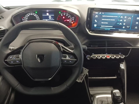 Peugeot 2008 Style Gasolina 100 S&S 6 Vel. MAN