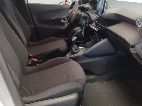 Peugeot 2008 Style Gasolina 100 S&S 6 Vel. MAN