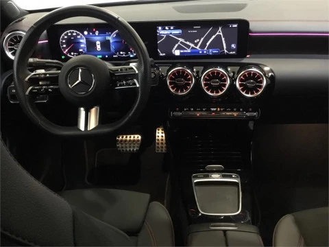 Mercedes-Benz CLA 250 e