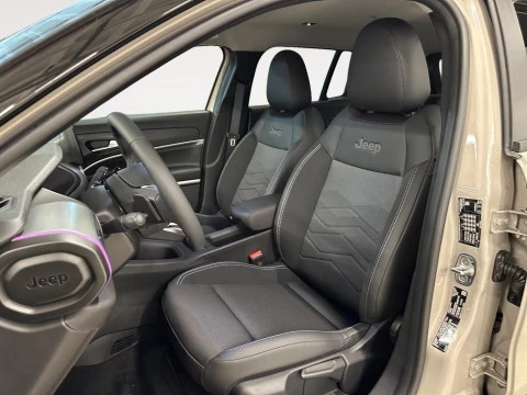 Jeep Avenger BEV 115kW (156CV) Summit