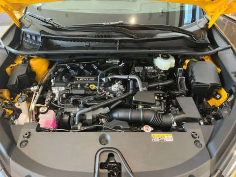 Lexus LBX 1.5 136cv HEV Emotion