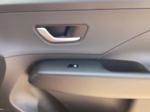 Hyundai Kona 1.0T 100CV 48V Tecno