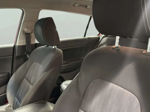 Kia Sportage   1.6 GDi Concept (Pack Style) 4x2 132