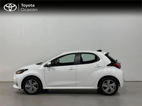 Toyota Yaris ACTIVE PLUS