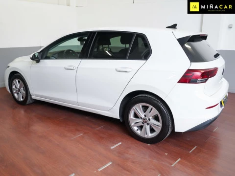 Volkswagen Golf Life 1.0 eTSI 81 kW (110 CV) DSG