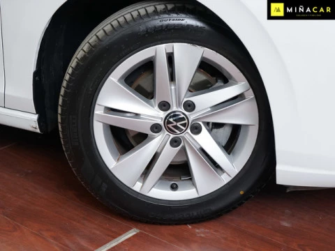 Volkswagen Golf Life 1.0 eTSI 81 kW (110 CV) DSG