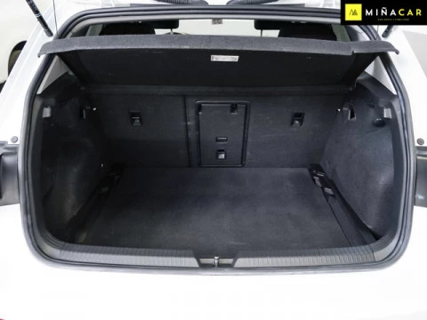 Volkswagen Golf Life 1.0 eTSI 81 kW (110 CV) DSG