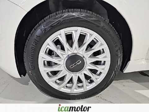 Fiat 500 Dolcevita 1.0 Hybrid 51KW (70 CV)