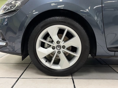 Renault Clio Limited TCe 66 kW (90 CV)