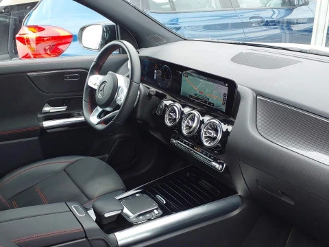 Mercedes-Benz GLA GLA 200 D