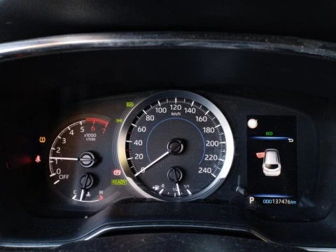 Toyota Corolla 1.8 125H BUSINESS PLUS E-CVT TOU SPORT