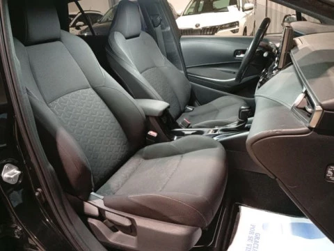 Toyota Corolla 1.8 125H BUSINESS PLUS E-CVT TOU SPORT