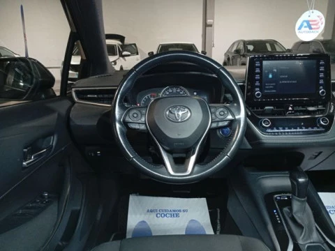 Toyota Corolla 1.8 125H BUSINESS PLUS E-CVT TOU SPORT