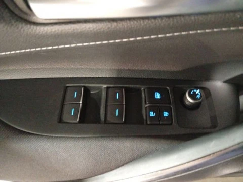 Toyota Corolla 1.8 125H BUSINESS PLUS E-CVT TOU SPORT