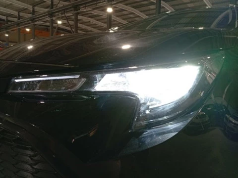 Toyota Corolla 1.8 125H BUSINESS PLUS E-CVT TOU SPORT