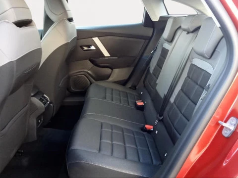 Citroën C4 PureTech 130 S&S Plus 96 kW (131 CV)