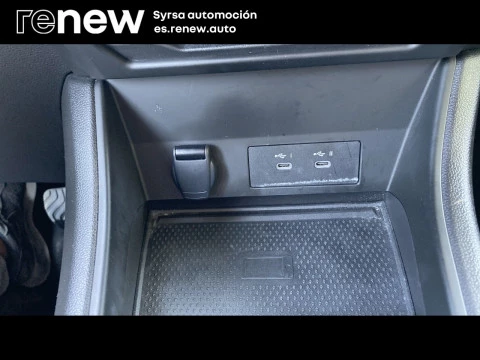 Renault Captur techno Eco-G 100cv (74 kW)