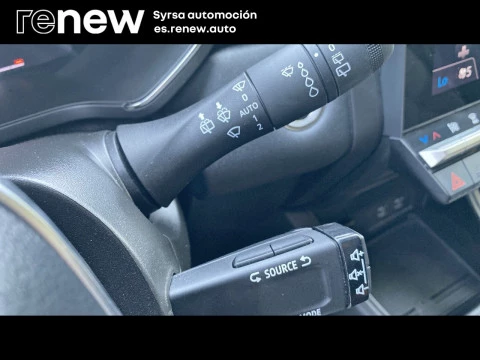 Renault Captur techno Eco-G 100cv (74 kW)