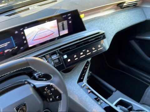 Peugeot e-3008 GT Eléctrico 157kW