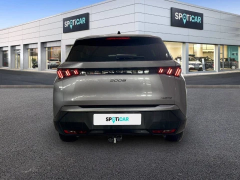 Peugeot 5008 Hybrid 1.2 100KW Allure eDCS6