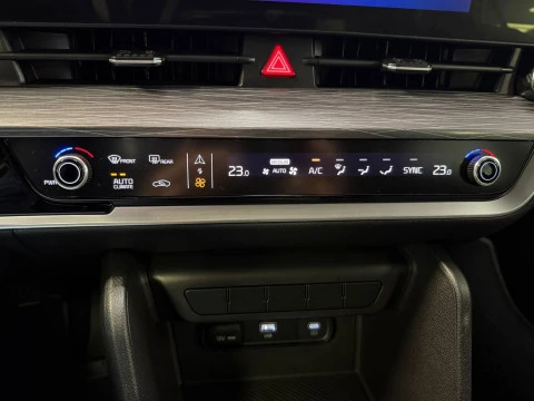 Kia Sportage 1.6 T-GDi MHEV 118kW (160CV) Drive 17