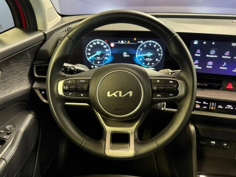 Kia Sportage 1.6 T-GDi MHEV 118kW (160CV) Drive 17