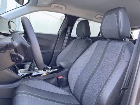 Peugeot 2008 Allure Pack Puretech 130 S&S 6 Vel. MAN