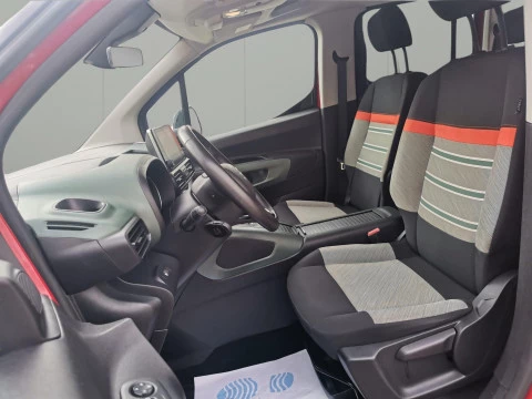 Citroën Berlingo Talla M BlueHDi 130 S&S 6v SHINE