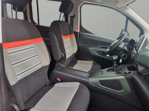Citroën Berlingo Talla M BlueHDi 130 S&S 6v SHINE