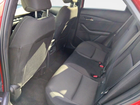Mazda CX-30 2.0 90 kW 2WD Zenith (sin Pack Bose)