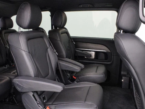 Mercedes-Benz Clase V V 300D AVANTGARDE LARGO 4M