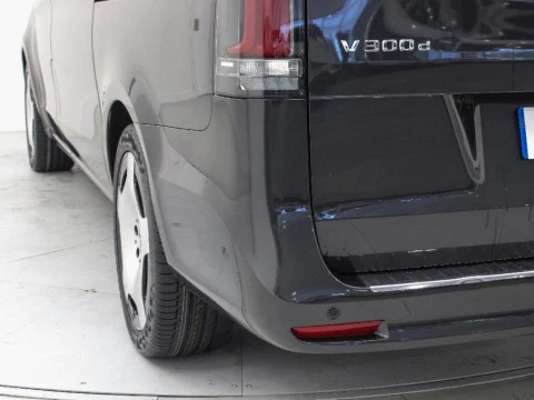 Mercedes-Benz Clase V V 300D AVANTGARDE LARGO 4M