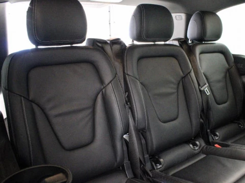 Mercedes-Benz Clase V V 300D AVANTGARDE LARGO 4M