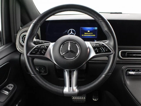 Mercedes-Benz Clase V V 300D AVANTGARDE LARGO 4M