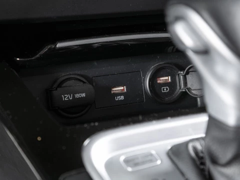 Kia XCeed 1.6 GDi PHEV 104kW (141CV) eTech