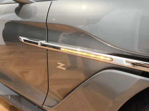 Aston Martin Vanquish Zagato Speedster