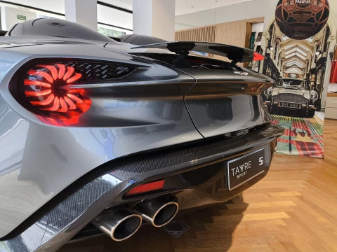 Aston Martin Vanquish Zagato Speedster