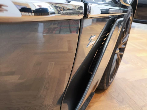 Aston Martin Vanquish Zagato Speedster