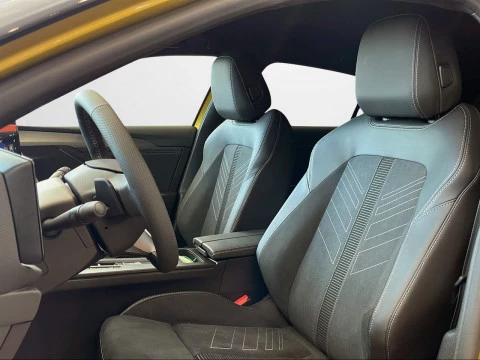 Opel Astra 1.2T XHT Hybrid 107kW Ultimate eDCT6